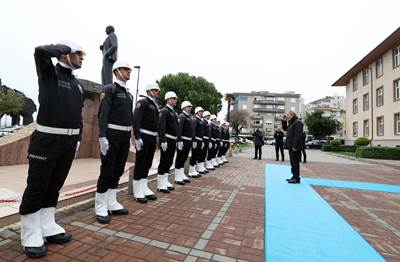 Millî Savunma Bakanı Hulusi Akar, Çanakkale Valiliğini Ziyaret Etti.